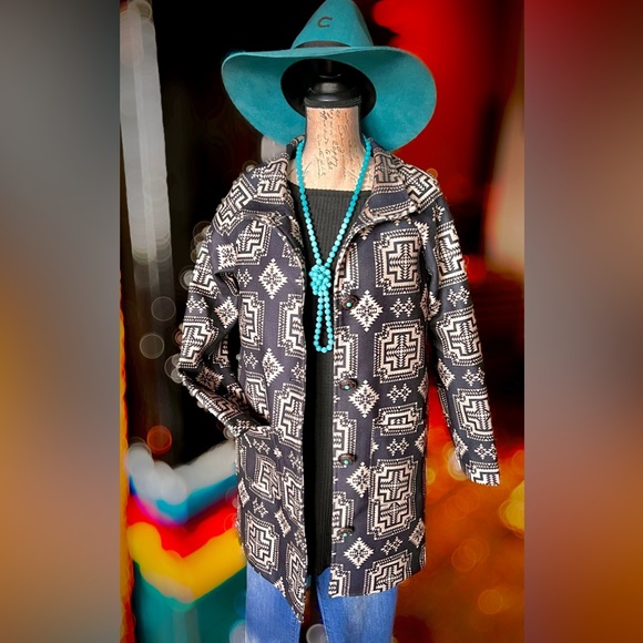 Aztec Print Jacket - Picture 3 of 6